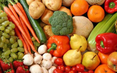 I pazienti affetti da psoriasi devono includere frutta e verdura nella loro dieta. 